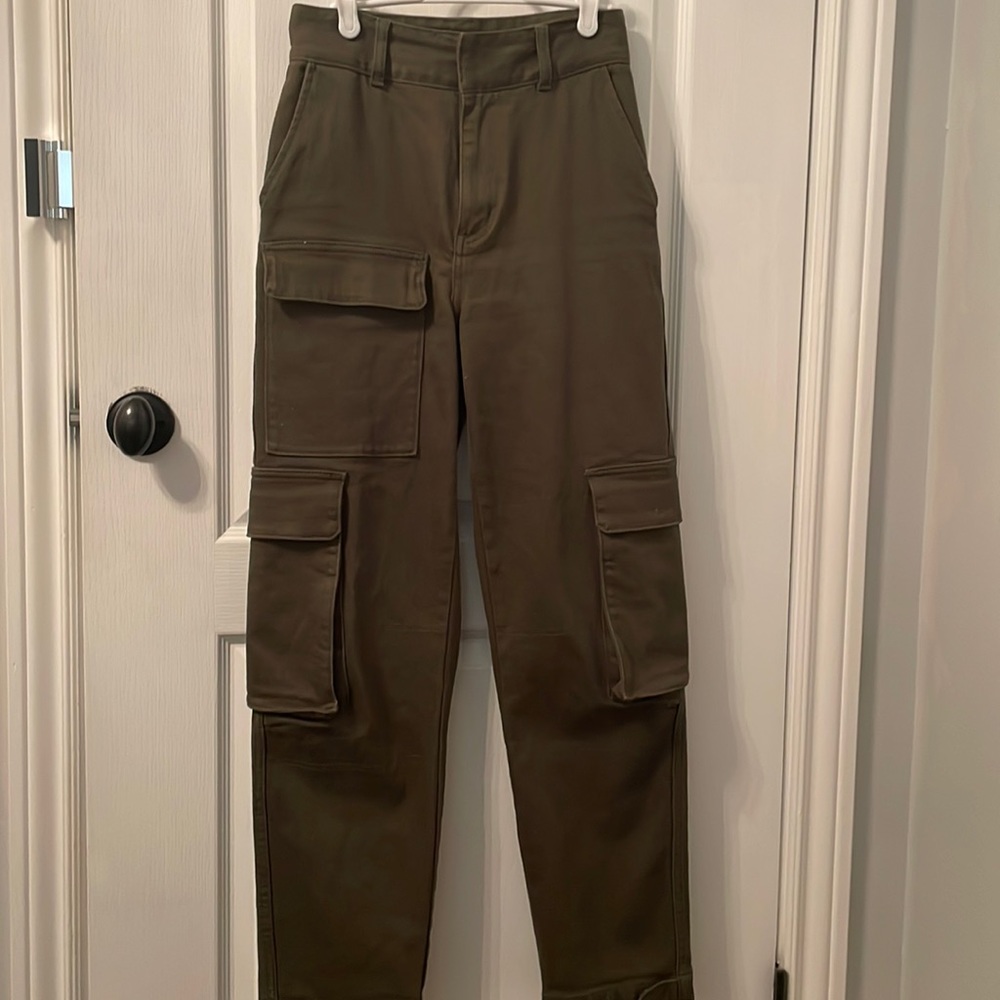 aritzia cargo tna